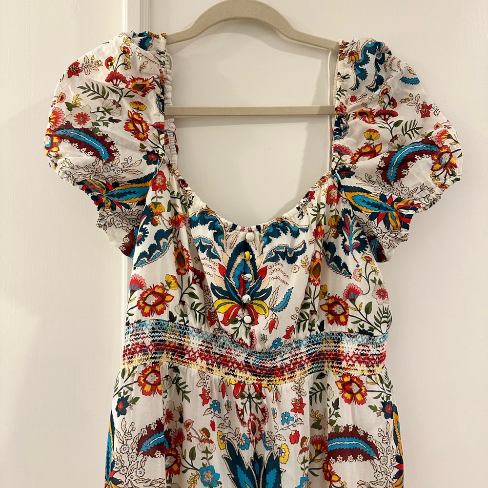 Alice + Olivia, romantic maxi dress, size 12